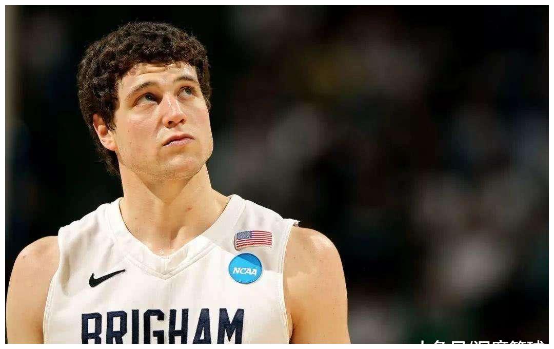 爱游戏APP-刚刚！密尔沃基雄鹿今晨豪取连胜尤文图斯扳平良机备战欧冠，孟菲斯灰熊篮板制胜备战NBA总决赛的简单介绍