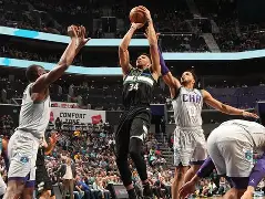 爱游戏-勇士vs雄鹿全场回放